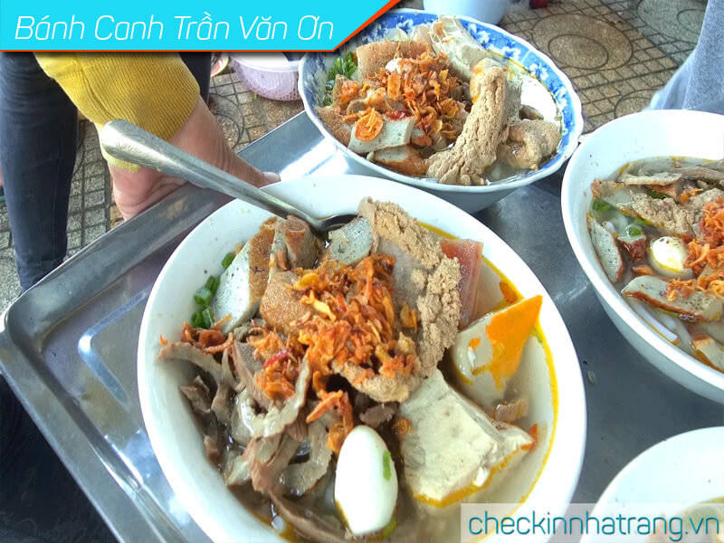 Bánh canh Nha Trang Trần Văn Ơn